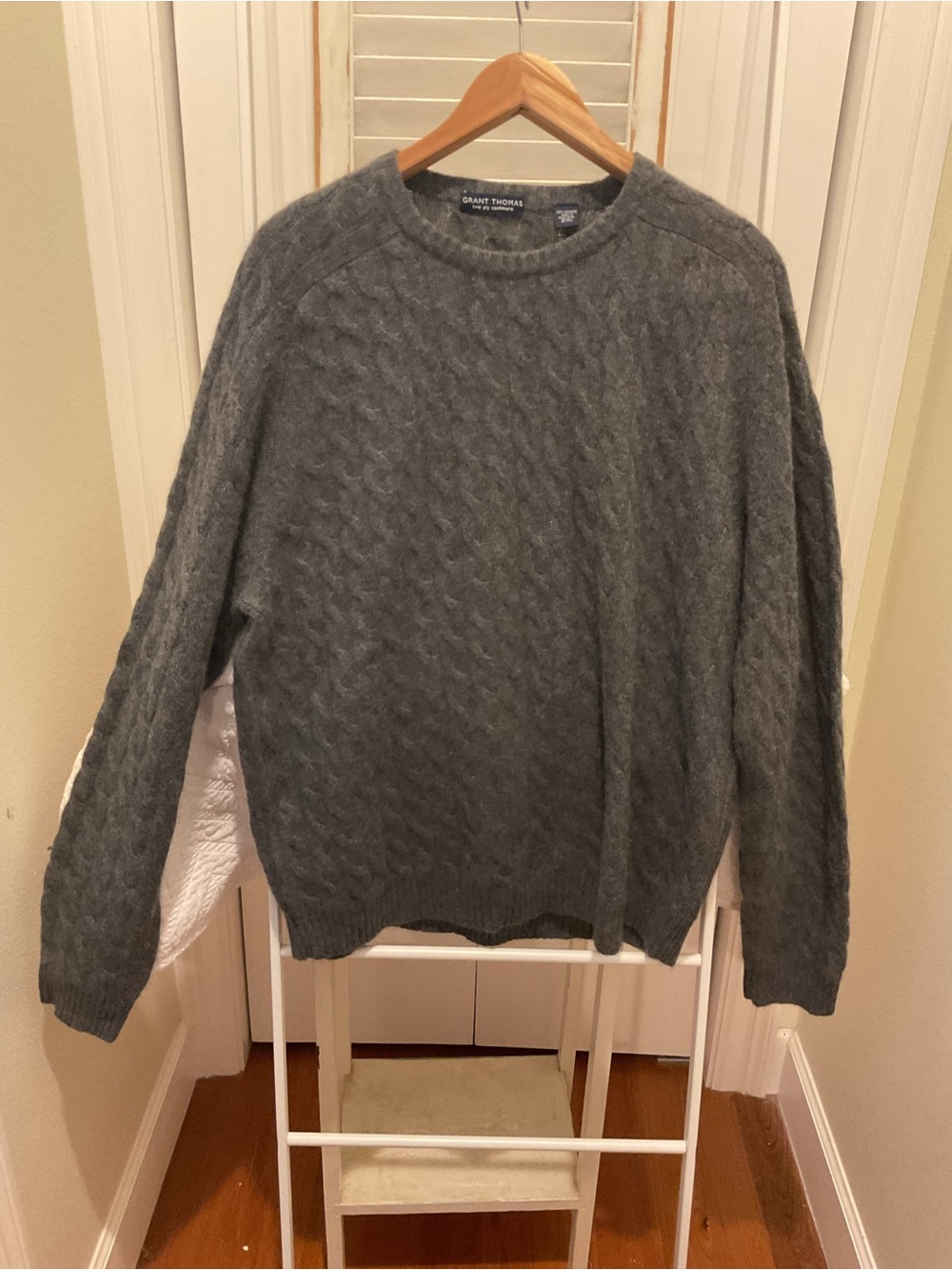 Grant Thomas Two Ply Cashmere Men's Gray Cable Knit Crewneck Sweater